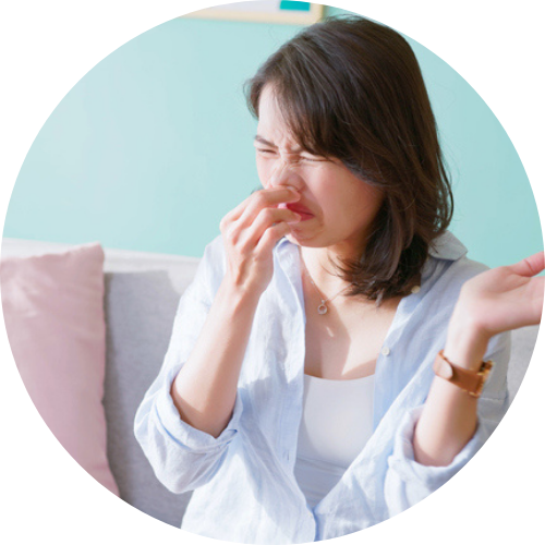 接近全禿的人士